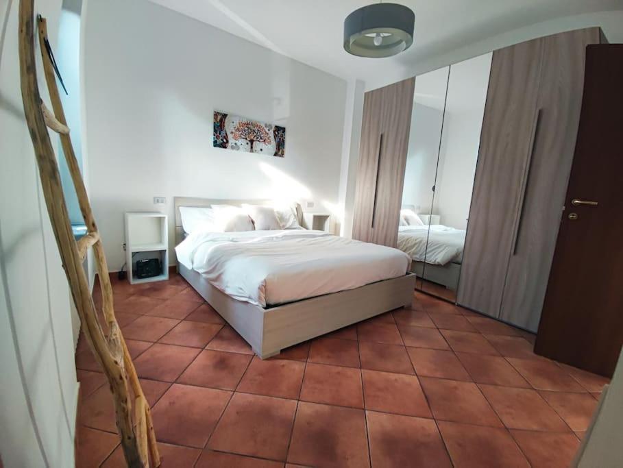 Sanmartino67 Appartement Abbiategrasso Buitenkant foto